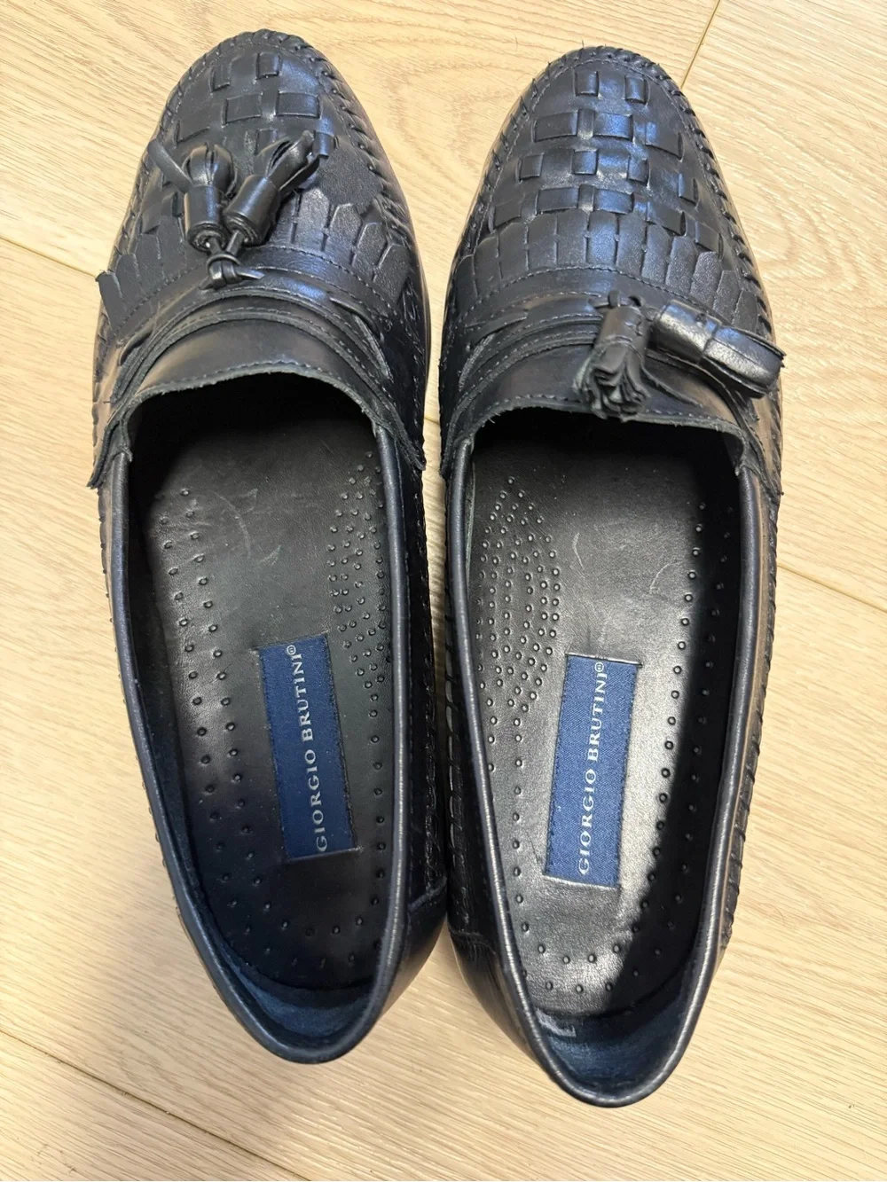 Giorgio Brutini black leather slip-on kiltie loafers Men’s 9.5D